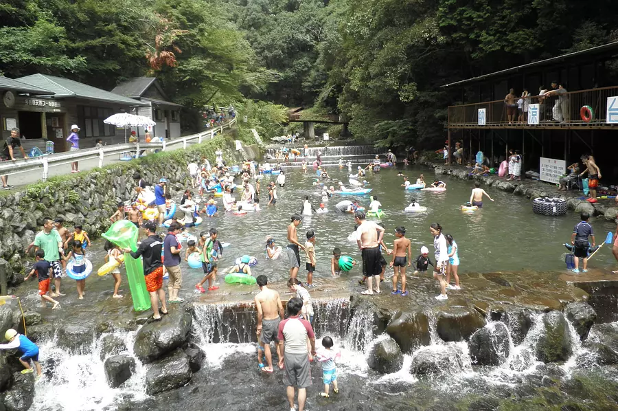 多度峡天然プール