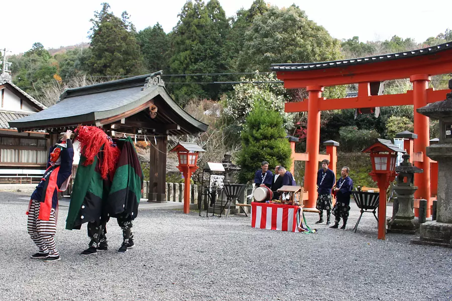 敢国（あえくに）神社初詣