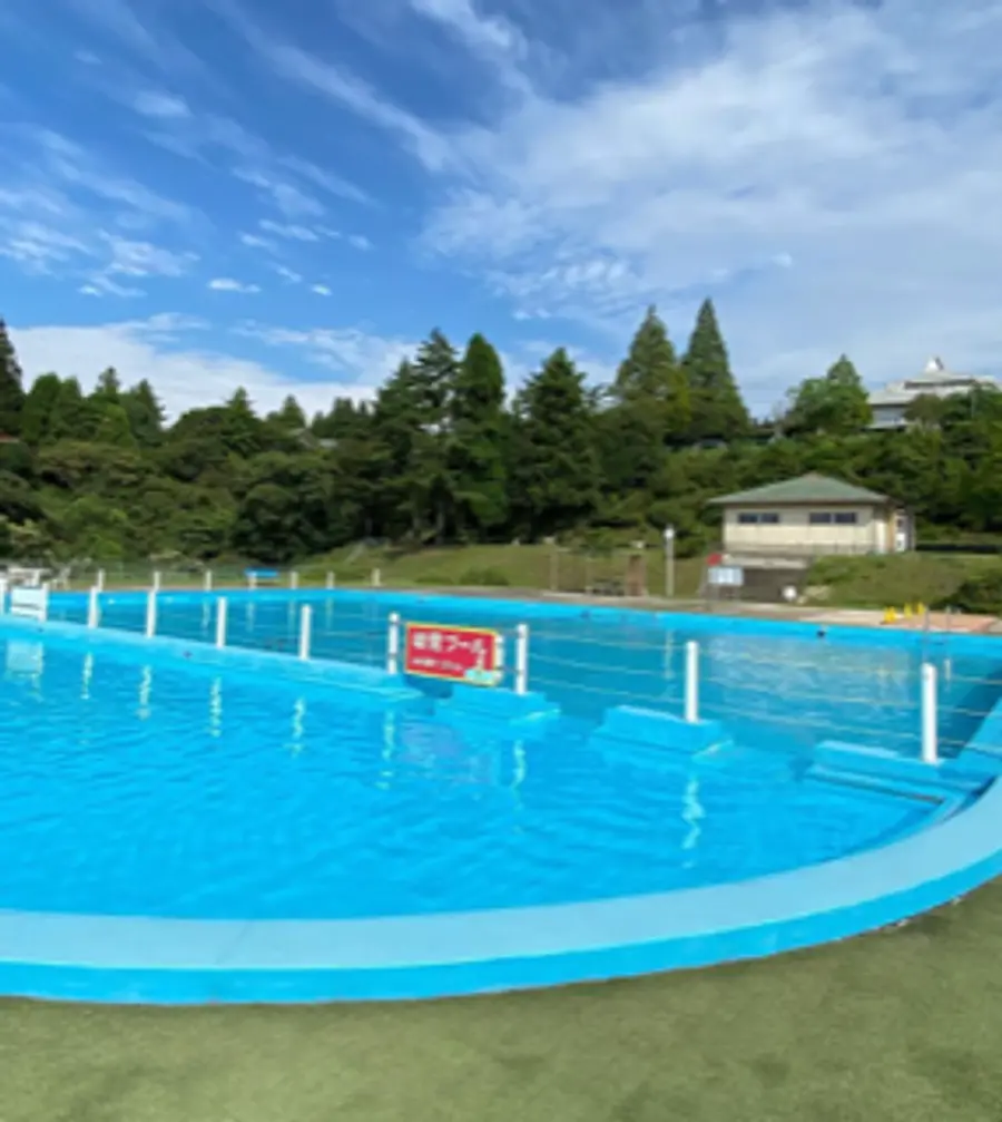 夏休み高原プール開催