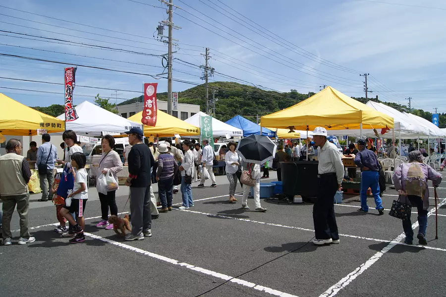 五ヶ所湾 SUN！３！サンデー！ふれあい市 (10月)